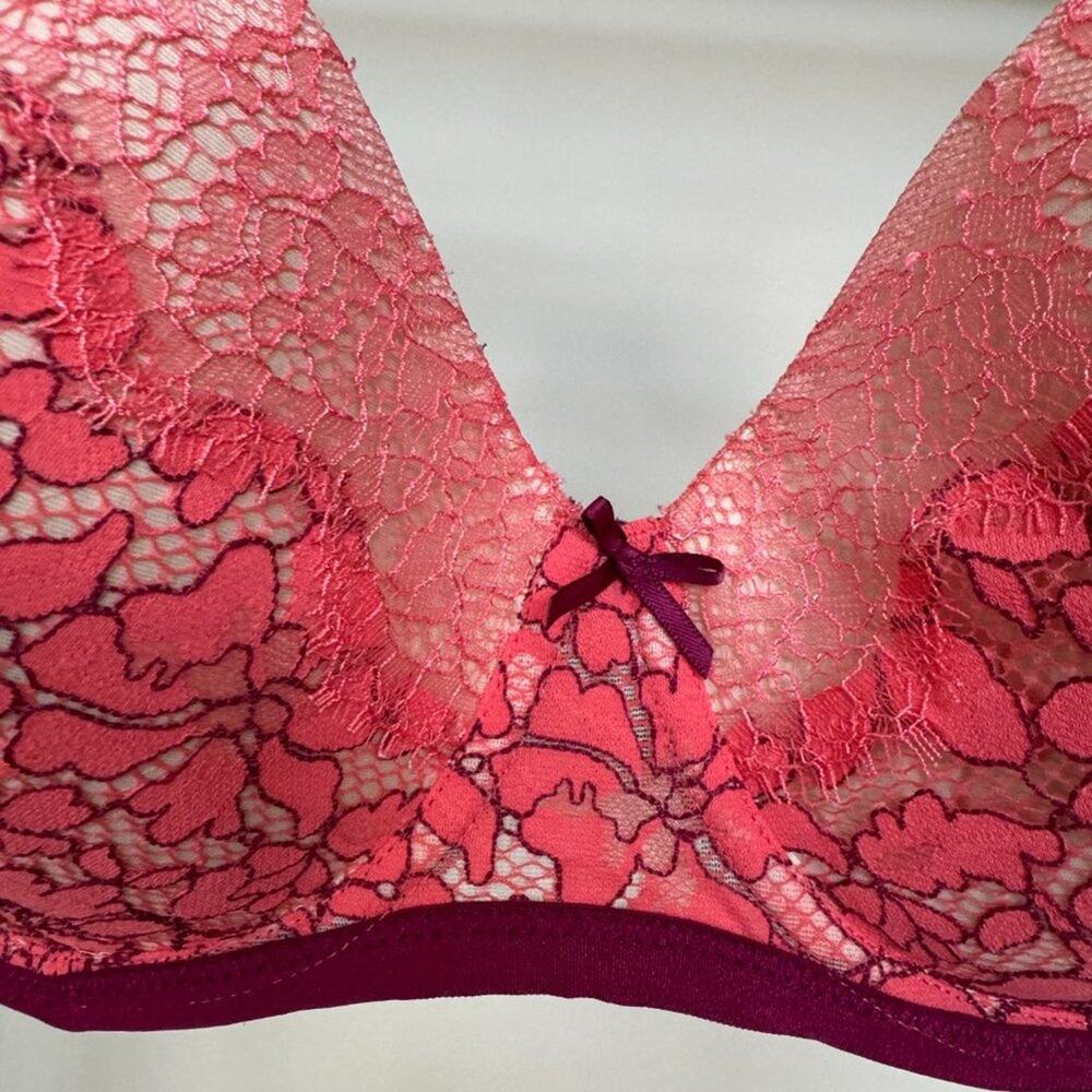 Victoria’s Secret Dream Angel Lace Mesh Lined Demi Bra 34DDD Lace Toile Floral - Picture 5 of 9
